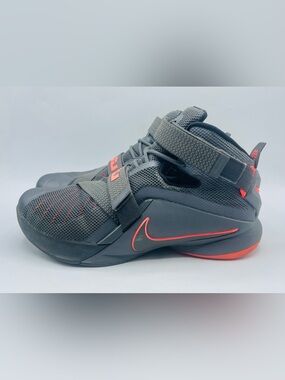 Nike Lebron Soldier IX 9 PRM Basketball Dark Grey Mens Size 10.5 749490-008